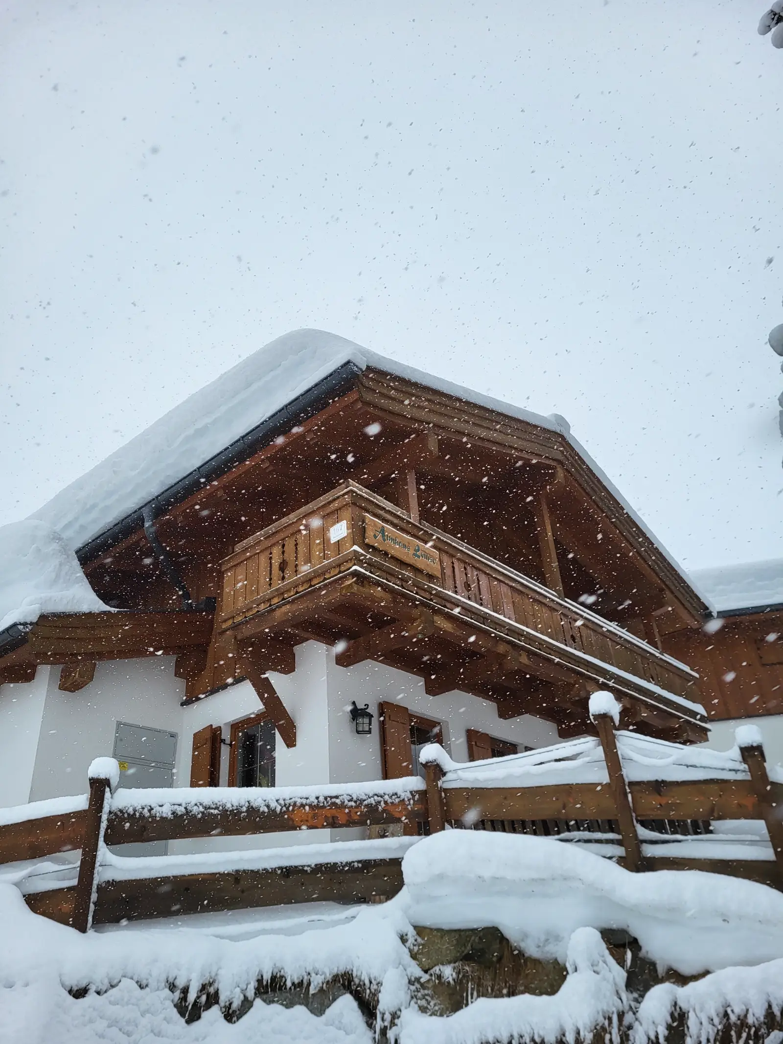Almhaus Louise im Winter